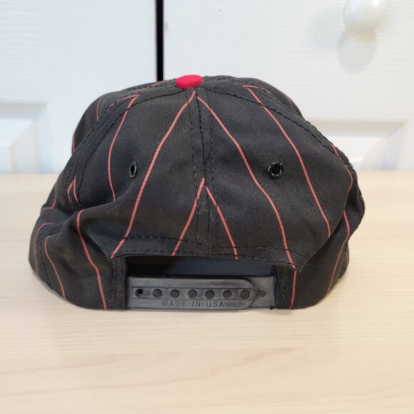 NASCAR Texaco Havoline Racing Davey Allison Pinstripe Red Black Hat OSFM NWOT - Picture 3 of 5